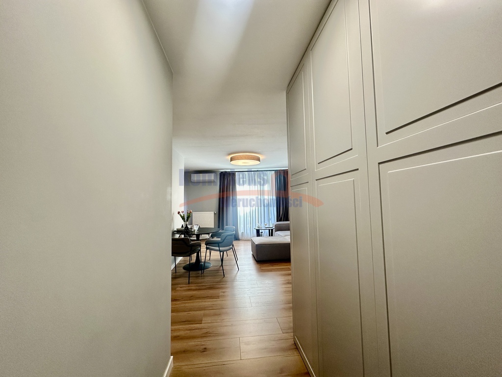 3 pokoje + garderoba - Taras 37 m2 - Garaż (19)