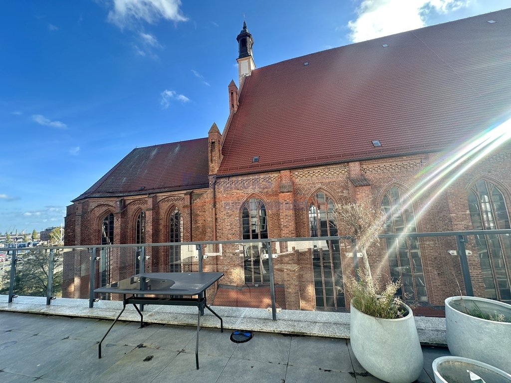 3 pokoje + garderoba - Taras 37 m2 - Garaż (1)