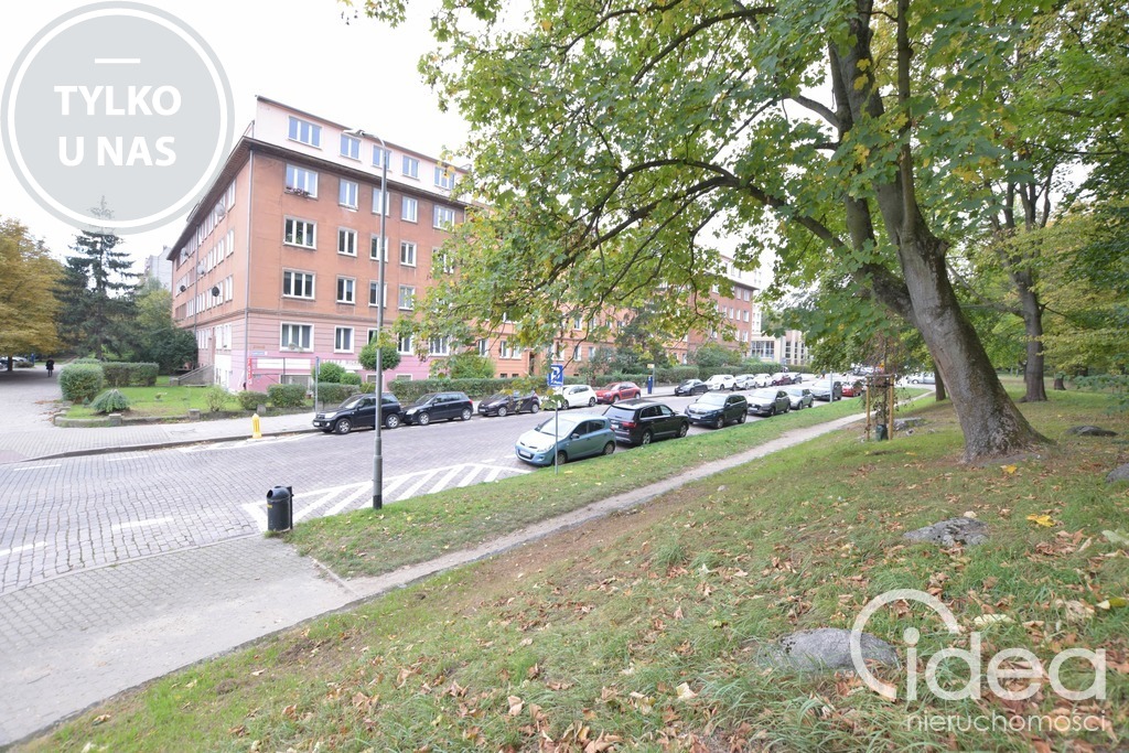 Stare Miasto- 2 pokoje przy Wałach Chrobrego (3)