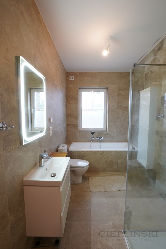 Wyjątkowy, nowy dom parterowy w otoczeniu natury (22)