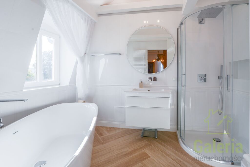 Apartament z tarasem z widokiem na morze. (14)