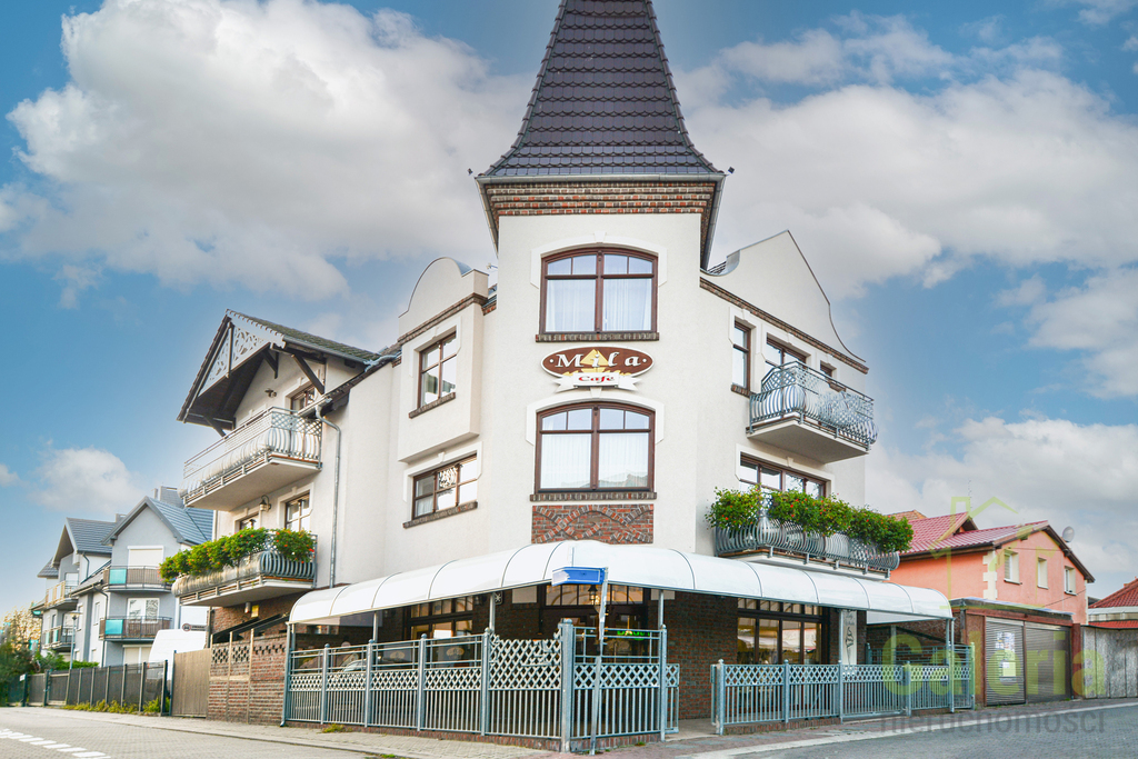 Międzywodzie: kawiarnia+ mieszkania, 600m od morza (1)