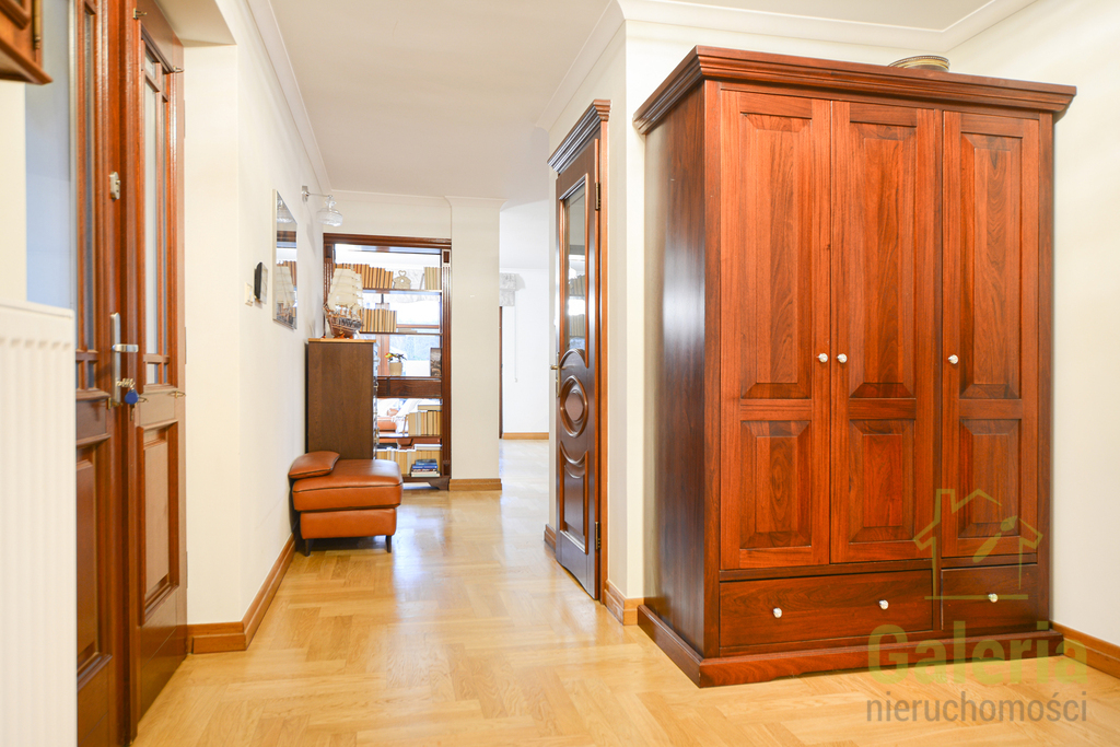 Międzywodzie: kawiarnia+ mieszkania, 600m od morza (12)