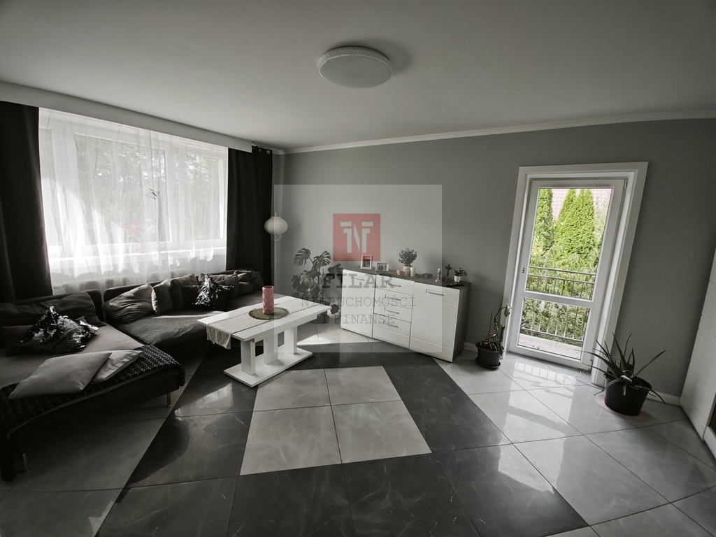 Duży dom-idealny na pensjonat-18 pokoi. (2)