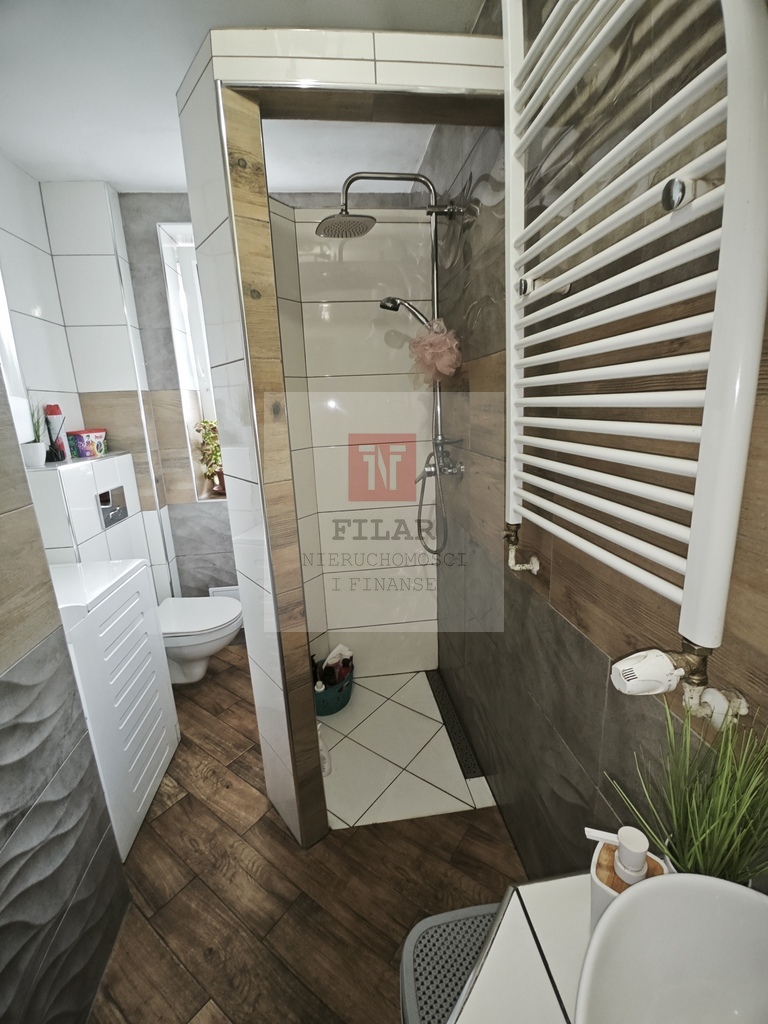 Duży dom-idealny na pensjonat-18 pokoi. (10)