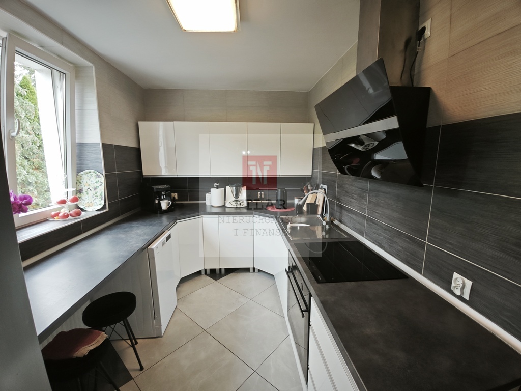 Duży dom-idealny na pensjonat-18 pokoi. (12)