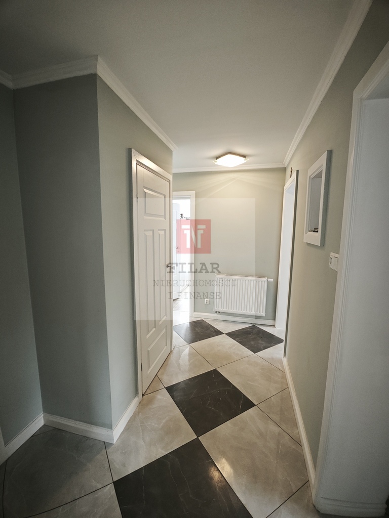 Duży dom-idealny na pensjonat-18 pokoi. (14)