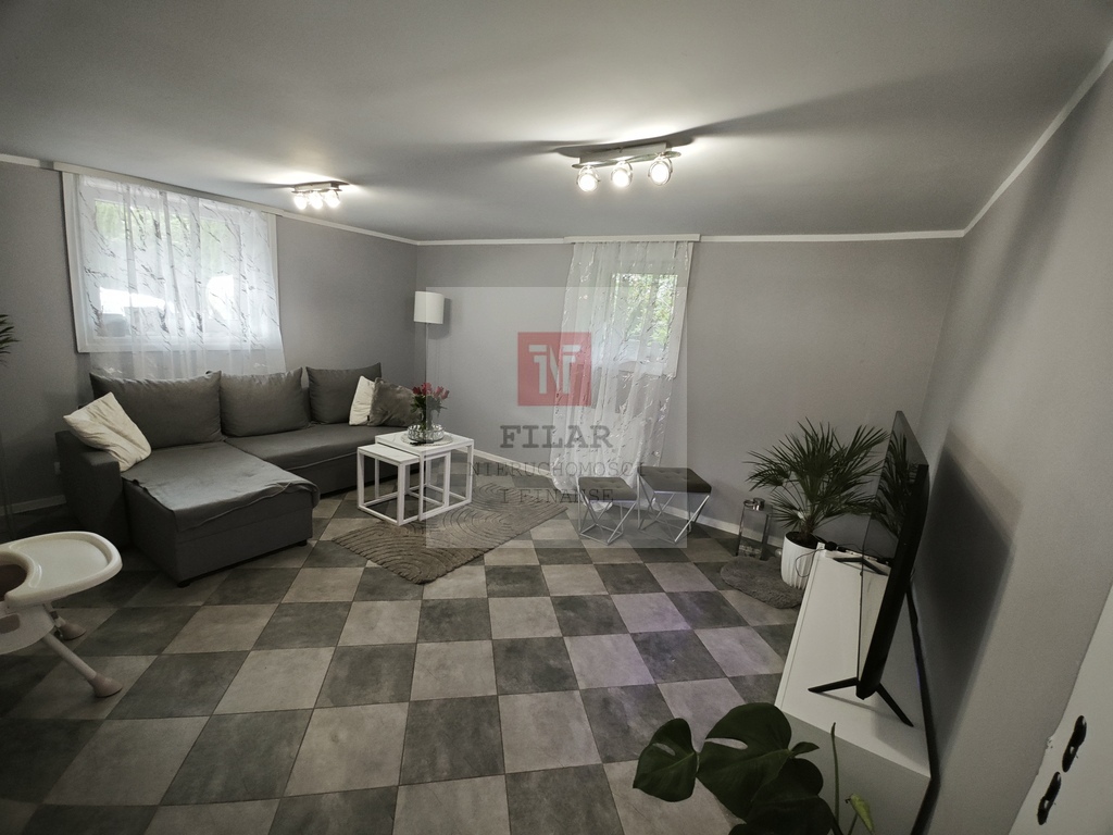 Duży dom-idealny na pensjonat-18 pokoi. (30)