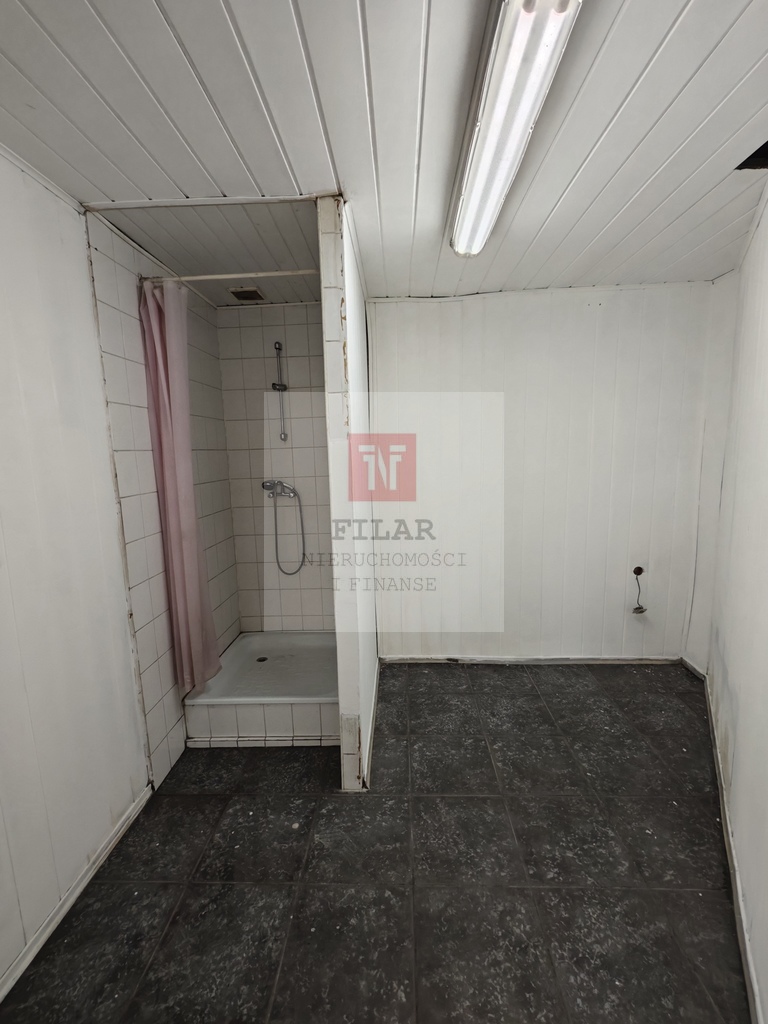 Hala magazynowo-produkcyjna+socjal. 130m2 (9)