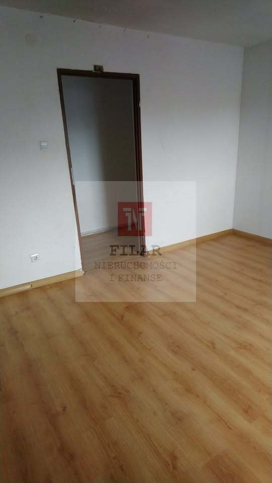 Sprzedam tanio 3 - pokojowe mieszkanie w Pasewalku (16)