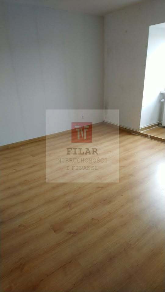 Sprzedam tanio 3 - pokojowe mieszkanie w Pasewalku (17)