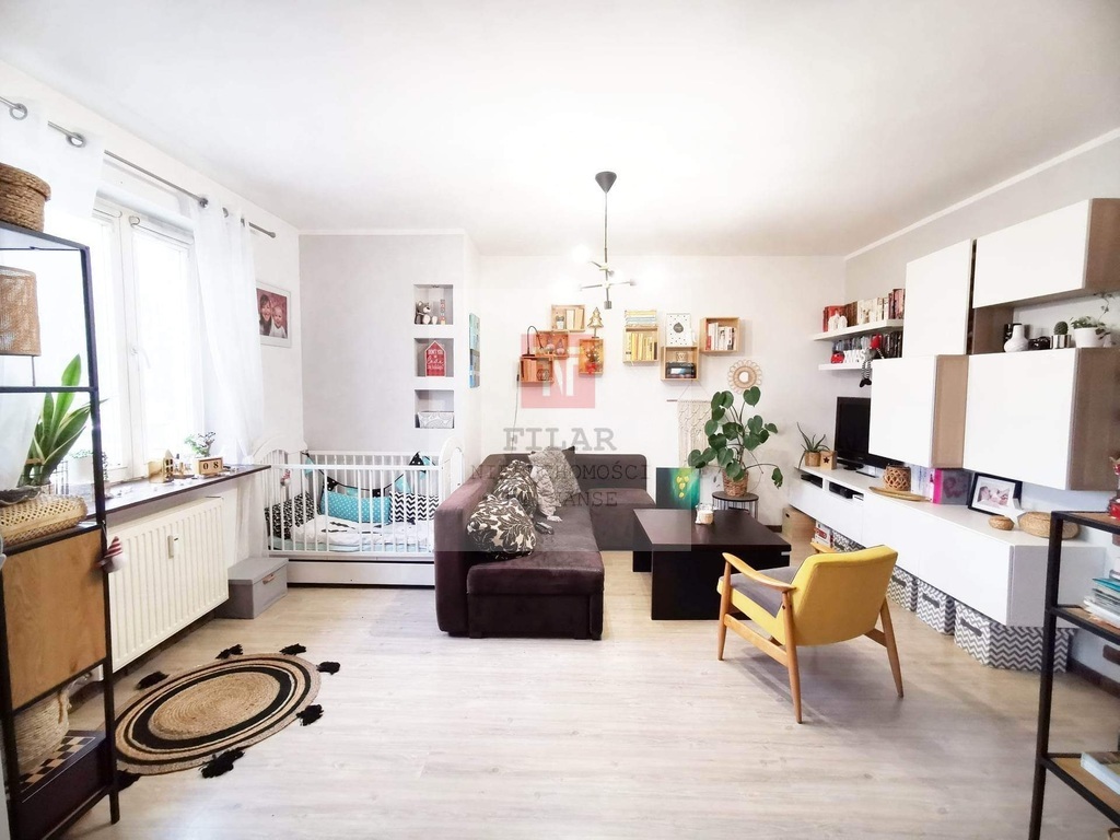 Ul. Rapackiego. Słoneczne 2 pok. na sprzedaż (27)