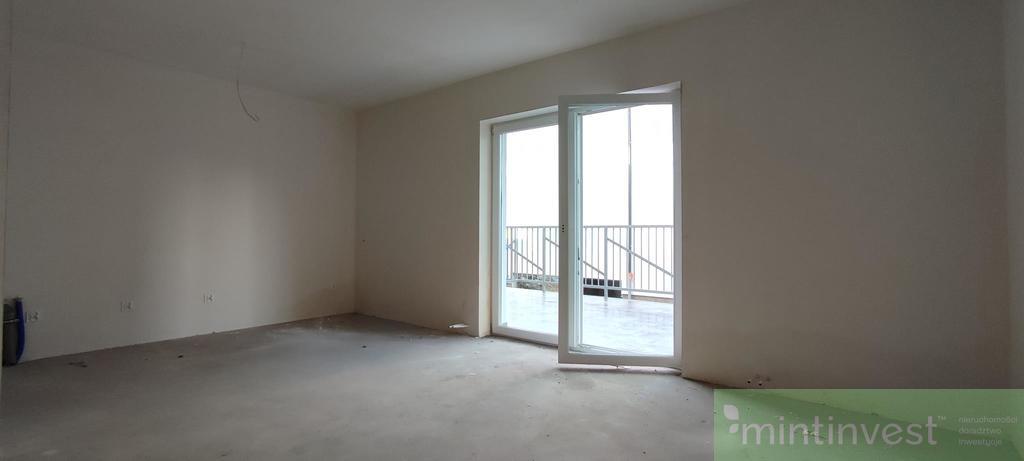 Kawalerka z BALKONEM (1)