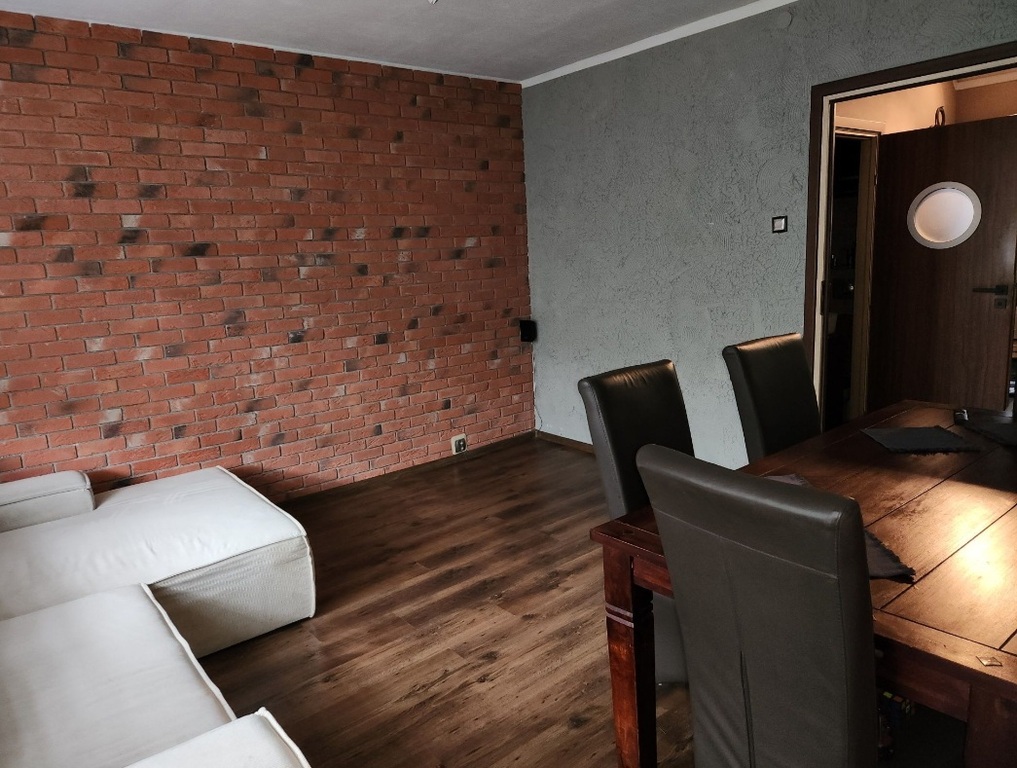 Dwupokojowe mieszkanie niedaleko Fabryki Wody (1)