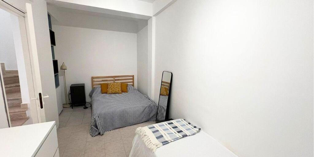 Apartament z widokiem na morze i góry (10)