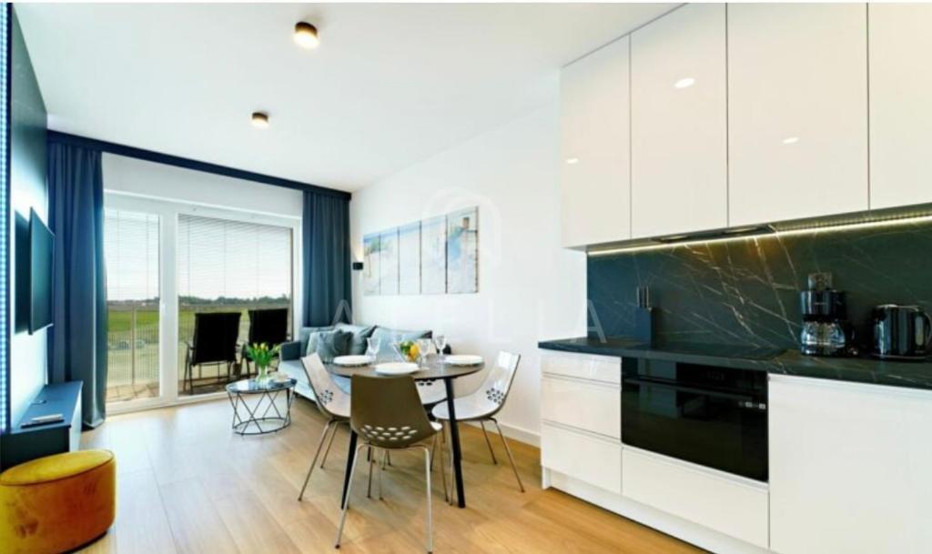 APARTAMENT 300M OD MORZA (4)