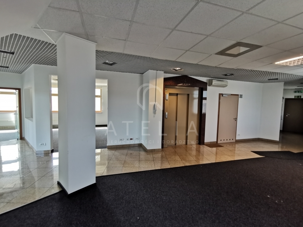 biurowiec z samym sercu szczecin (4)