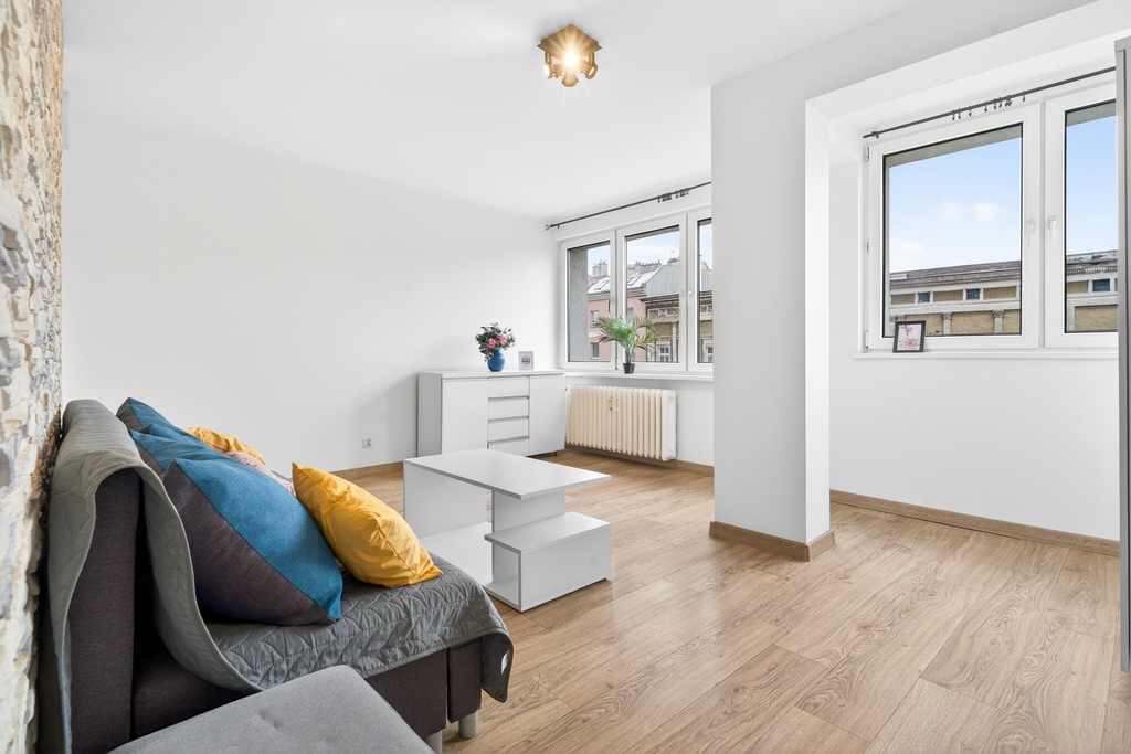 Kawalerka na wynajem w ścisłym centrum Szczecina (2)