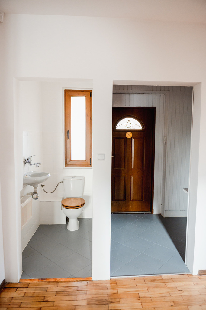 Ogromny dom z dużą działką w świetniej lokalizacji (10)