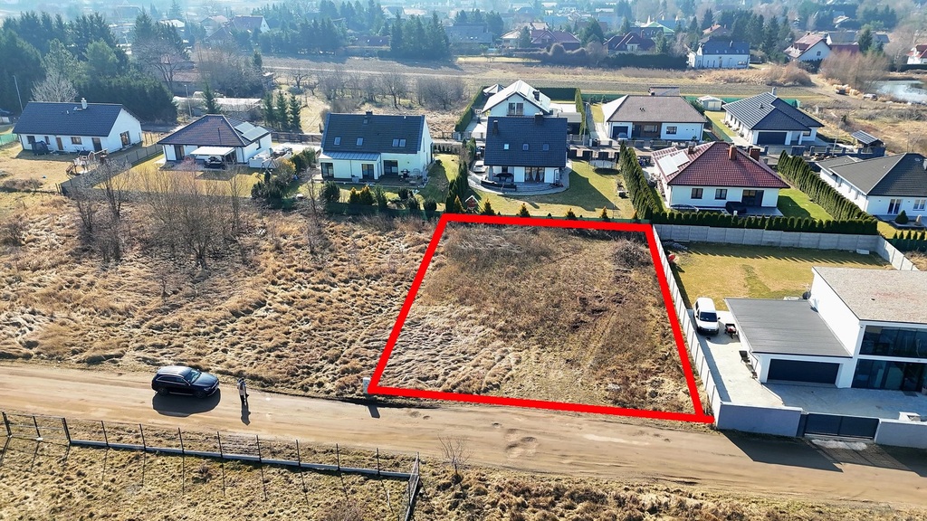 Działka Budowlana w Dobrej 932 m (2)