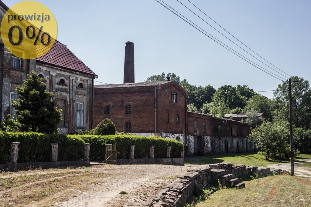 Majątek koło Choszczna w tym 21 ha ziemi . (14)