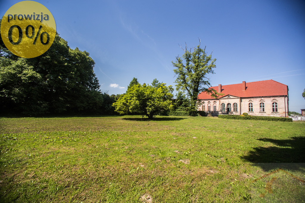 Majątek koło Choszczna w tym 21 ha ziemi . (2)