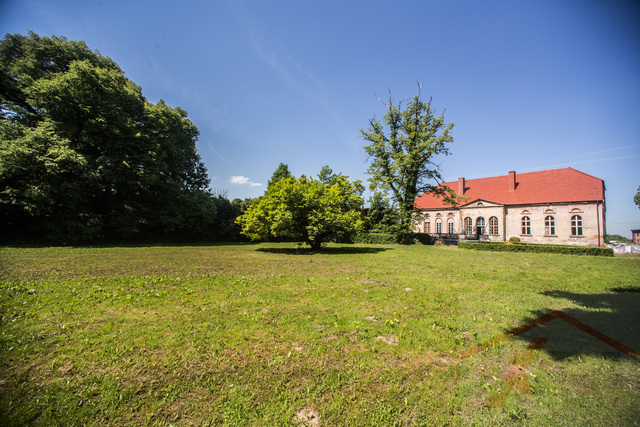 Manor with land in Przybyslaw, West Pomerania (13)
