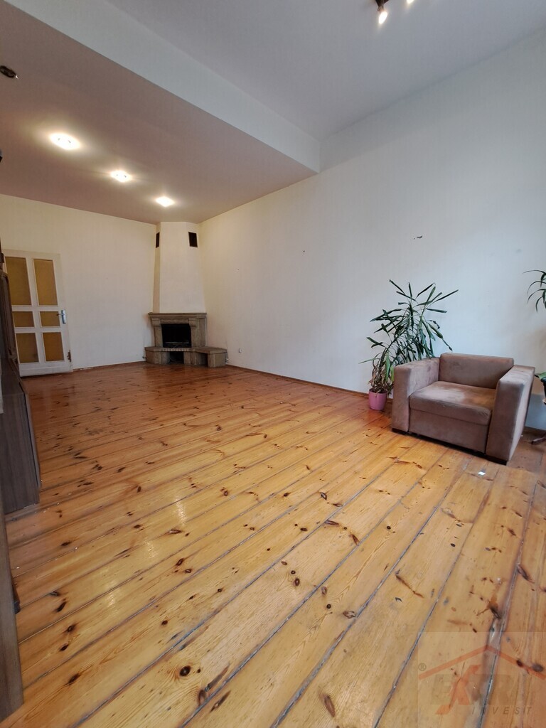 Przestronne mieszkanie w Centrum.1 piętro. Balkon! (1)