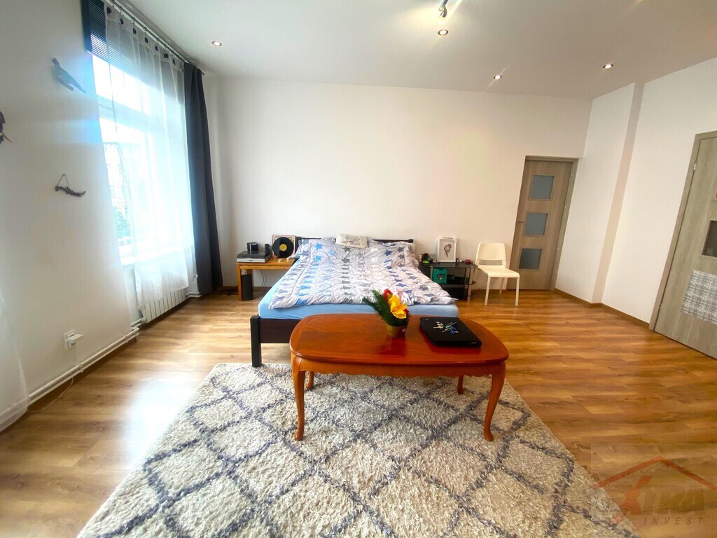 3 pokoje centrum, I piętro (1)