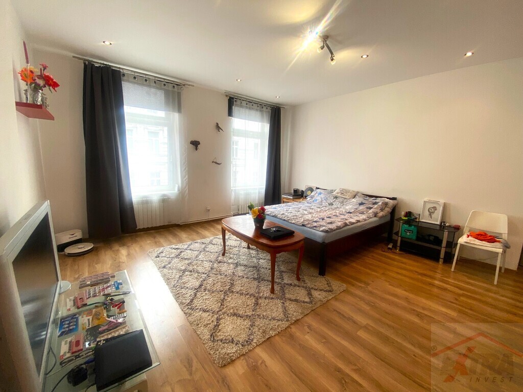 3 pokoje centrum, I piętro (3)