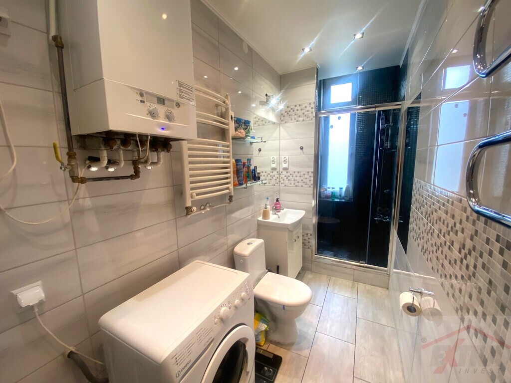 3 pokoje centrum, I piętro (9)