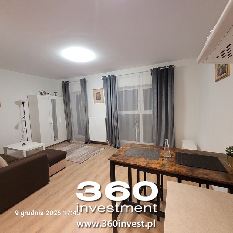 Nowa kawalerka z miejscem postojowym (1)