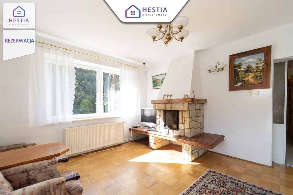 Dom z ogrodem na obrzeżach miasta (13)