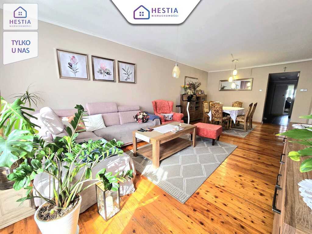 Mieszkanie na parterze z balkonem i garażem. (2)