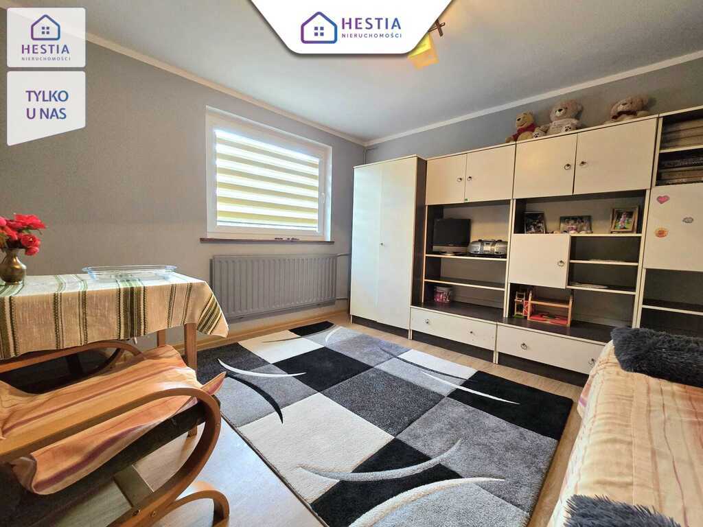 Mieszkanie na parterze z balkonem i garażem. (5)