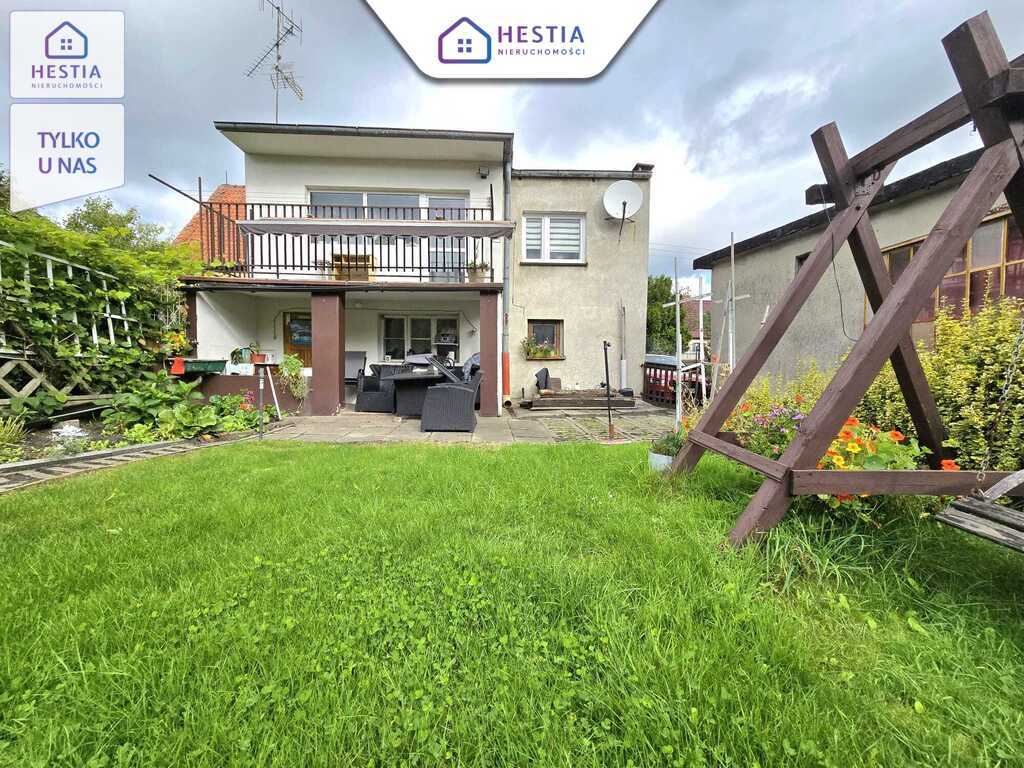 Mieszkanie na parterze z balkonem i garażem. (1)