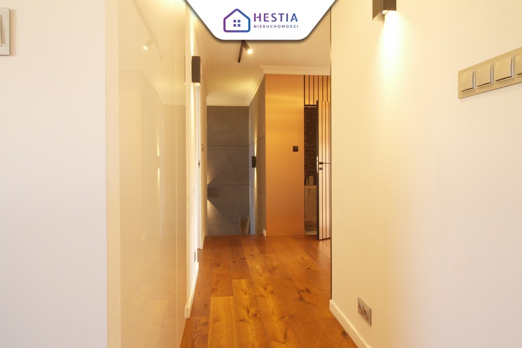 Nowoczesne mieszkanie z tarasem na cichym osiedlu (18)