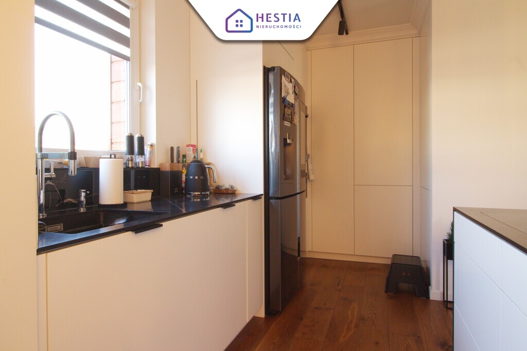 Nowoczesne mieszkanie z tarasem na cichym osiedlu (20)