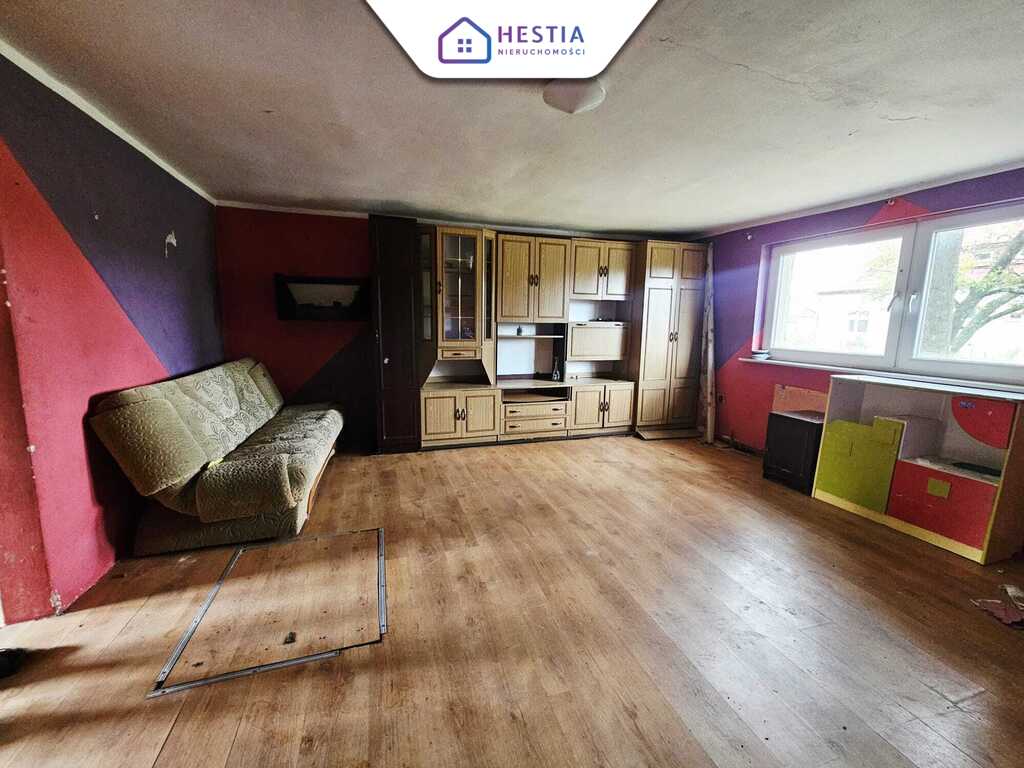 Dom wolnostojący z dużą działką. (5)