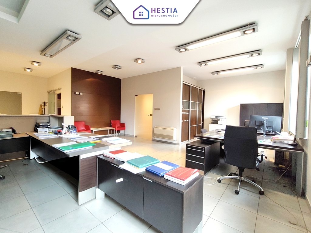 Lokal użytkowy tuż obok Starego Miasta! (3)