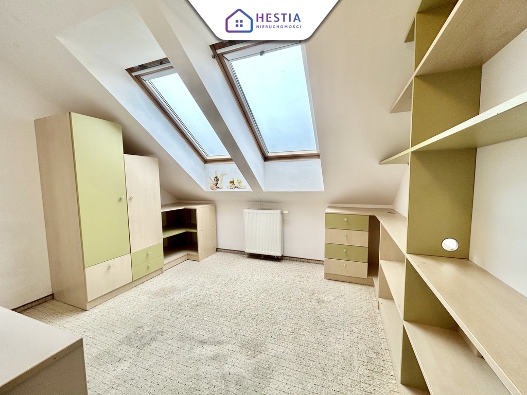 Dwupoziomowe mieszkanie - 4 pokoje. Gumieńce. (12)