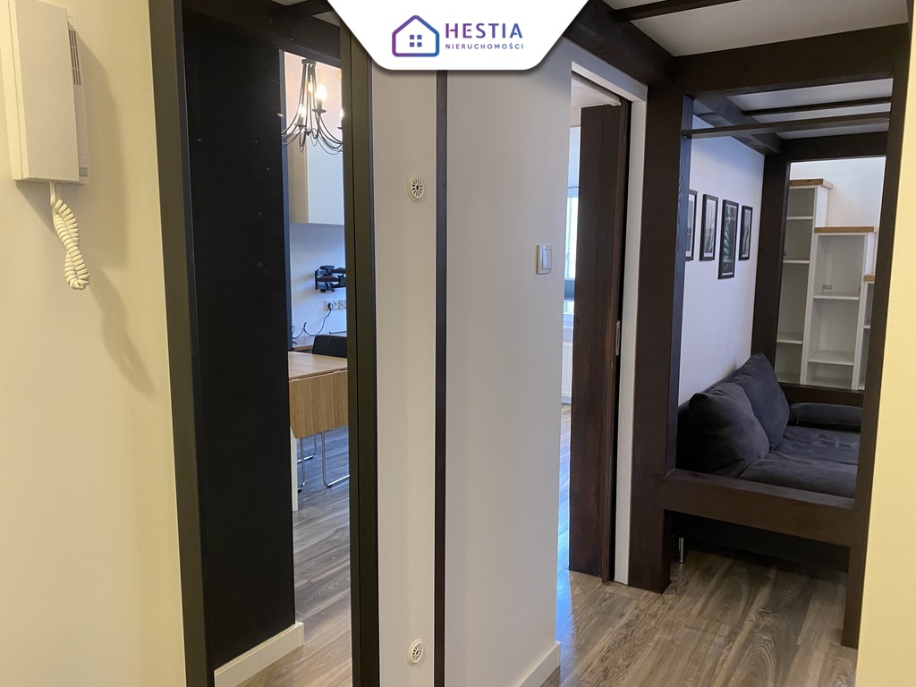 Przestronne mieszkanie z antresolą w Centrum (10)