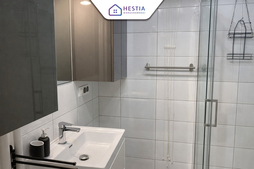 Przestronne mieszkanie z antresolą w Centrum (7)