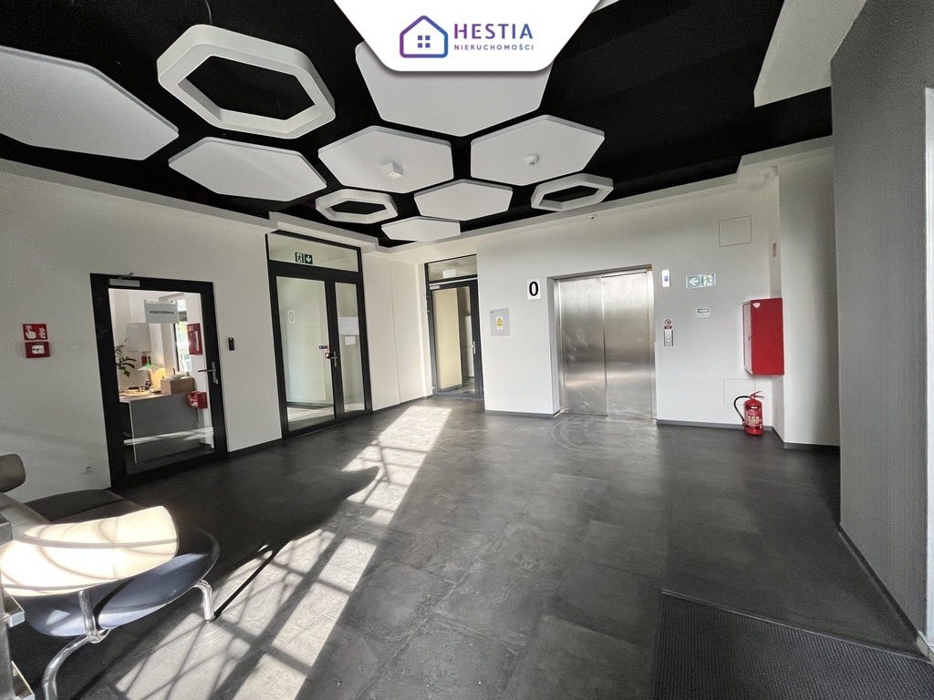 Na sprzedaż 6 lokali biurowych!Miejsca parkingowe! (1)