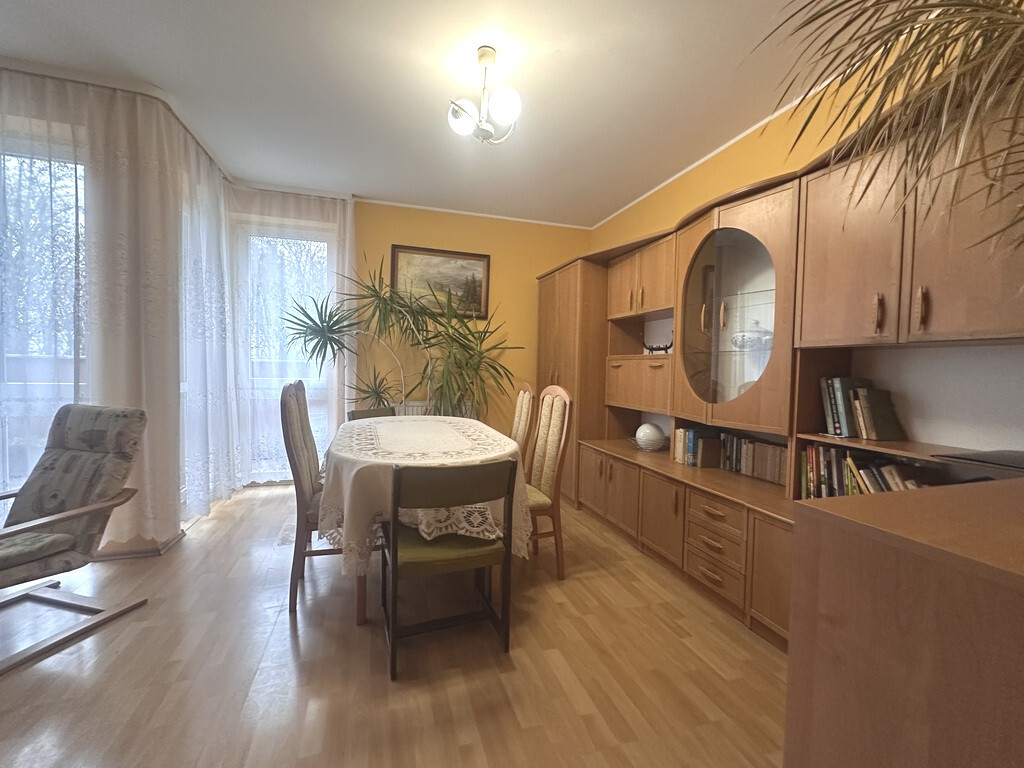 3 pokoje, balkon, ogrzewanie gazowe ul. Pokoju (1)