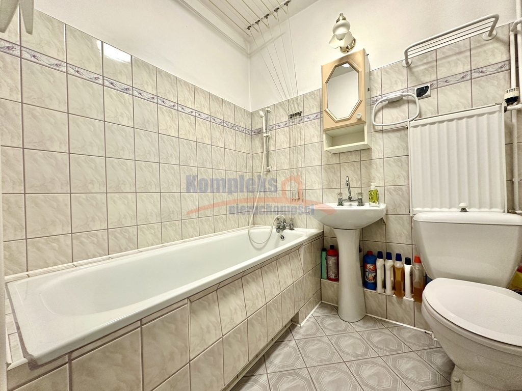 Mieszkanie 1 pok. z garażem  na Pogodnie (10)