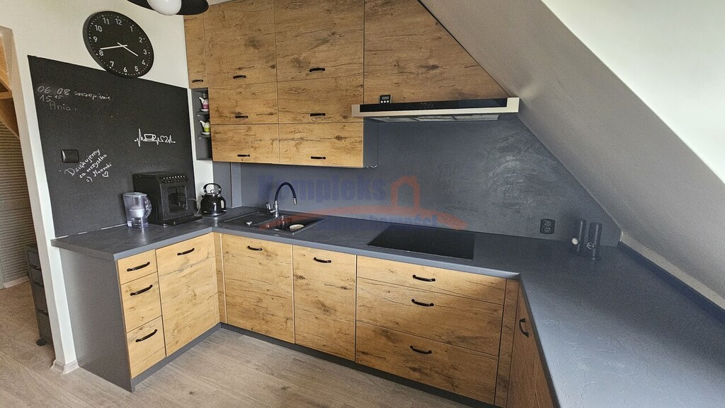 3 pokoje + poddasze - spółdzielcze własnościowe (10)