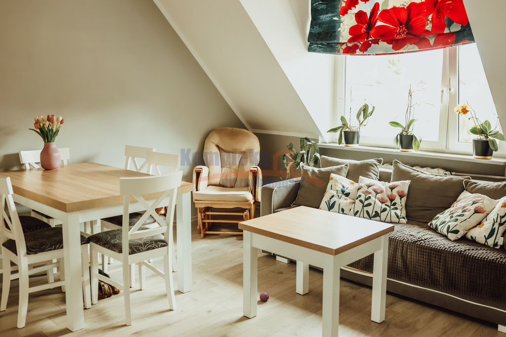 3 pokoje + poddasze - spółdzielcze własnościowe (2)