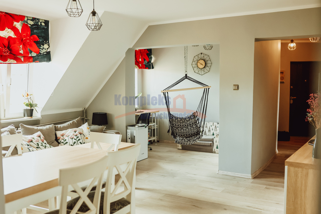 3 pokoje + poddasze - spółdzielcze własnościowe (1)