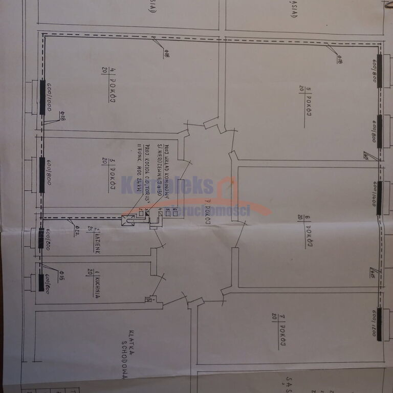 Styl i prestiż w sercu miasta - 5 pok. (16)